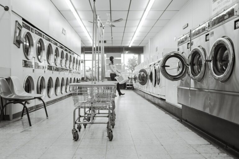 How to Wash Your Comforter at a Commercial Laundromat