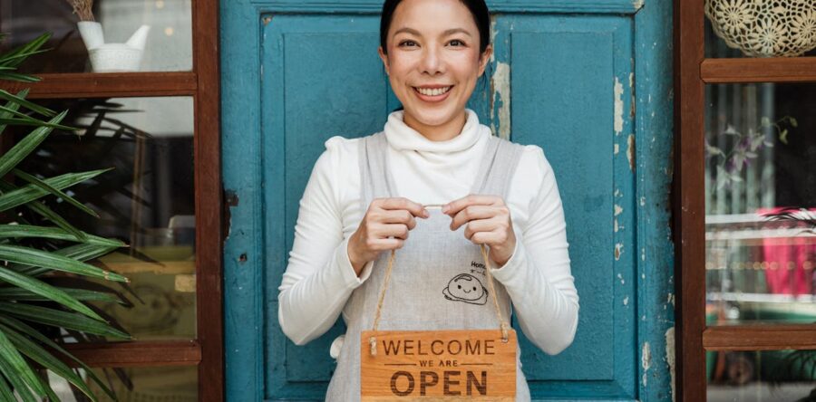 10 Steps to Successfully Open Your First Laundromat | Commercial Laundry Equipment